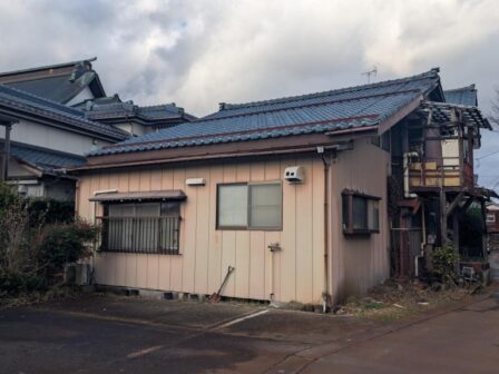 B8-238 - 外観