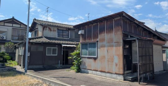 B8-283 - 外観